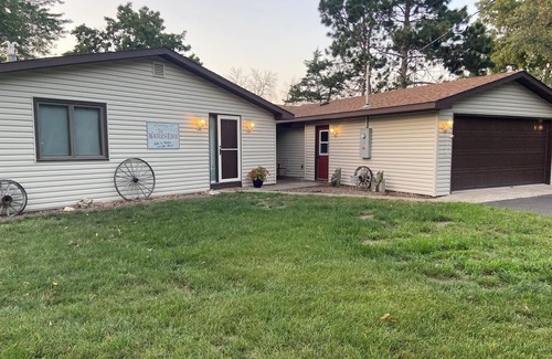 Wabasha House | Mississippi Magic: Cabin with Private Dock for Your Perfect Getaway!