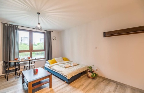 Krakow Apartment | Mistrzejowice Studio - Park, Tram & Bus nearby - by Rentujemy