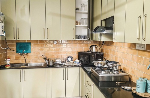 Bullawala Cottage | Mistywood Cottages With Valley View by Homeyhuts