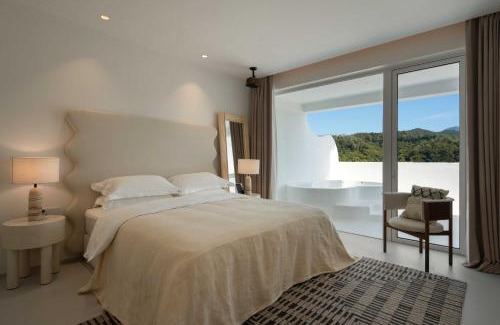 Dapeng Hotel | Miyue Shenzhen Blue and White Holy Island Cliff Pool Hotel