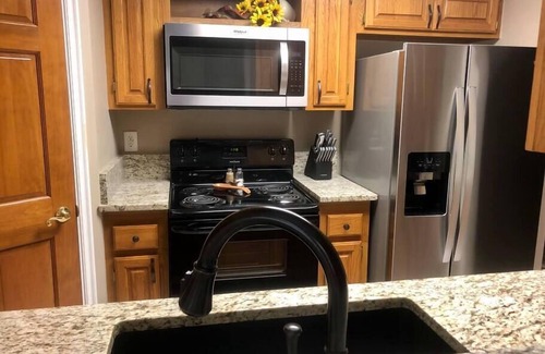 Pawhuska House | MJ'S BUNKHOUSE #1