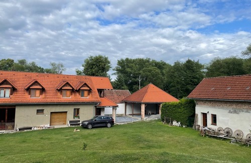 Vlachy Apartment | Mlyn Vlachy 1997: Apartment 2