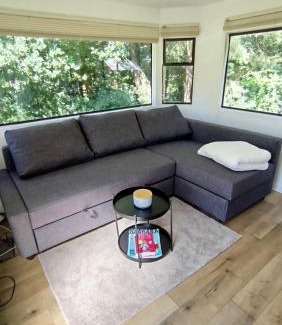 Selmsdorf Apartment | Mobil House auf Tierschutz Landhof inmitten der Natur bei Lübeck