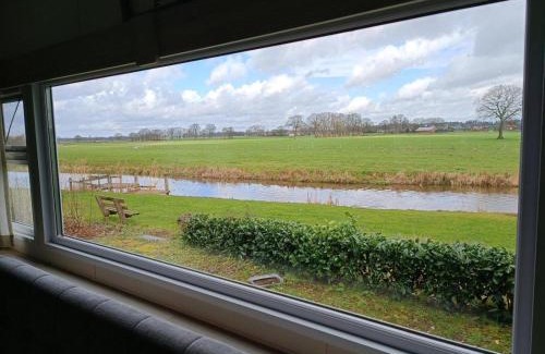 Zuna Resort | Mobile home by the Regge I 4 people