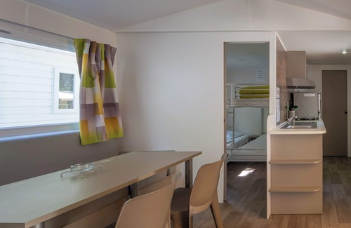 Lavilledieu RV Rental | Mobile Home 'Confort C - 1-5 People' with Shared Pool, Private Terrace and Shared Garden