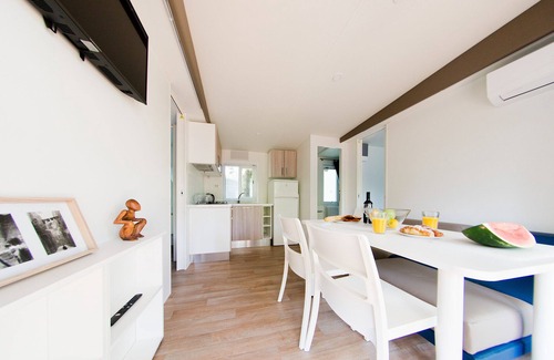 Zadina Pineta House | Mobile home in Cesenatico, 2 bedrooms 2 bathrooms on the camping close to nature