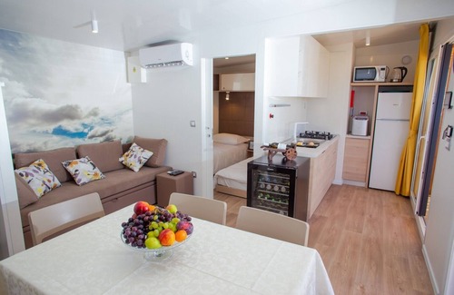 Potocnica House | Mobile house with private pool