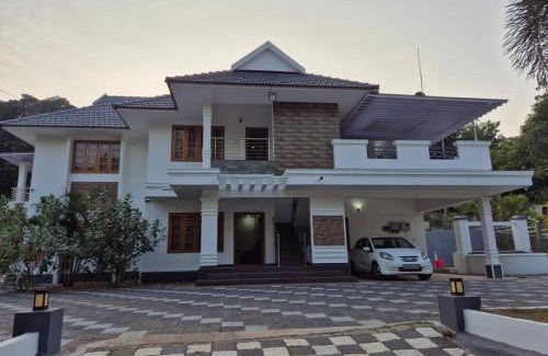 Changanacherry House | Modayil house