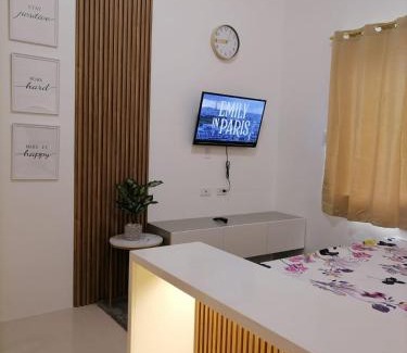 Minglanilla Apartment | Modena Town Square-Walkup Condominium