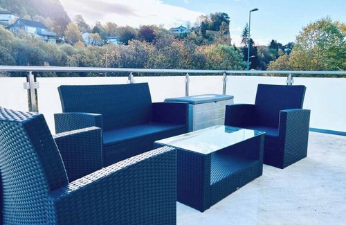 Laksevag Villa | Modern! 10min to everything