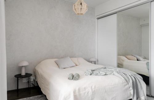 Pasila Apartment | Modern 1BR Apartment with Balcony at Tripla Pasila, 5 mins to Helsinki City Center