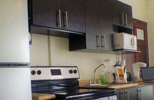 Santa Ana Apartment | Modern 2br/1.5ba Apt w/AC, View & Location. #B