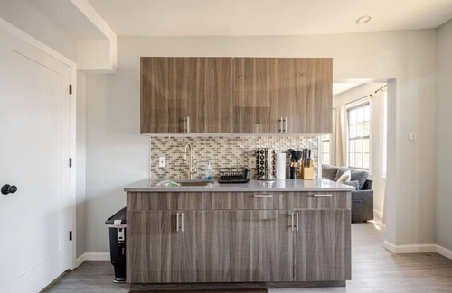 Black Rock Historic District Apartment | Modern 3-Bdrm Apt in Black Rock