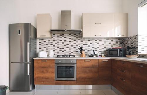 Zabbar Apartment | Modern 3 bedroom with AC apartment