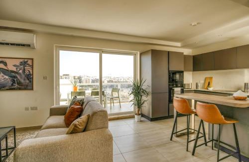 Msida Apartment | Modern 3BD Spacious Apartment with Terrace - Close to Yacht Marina