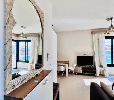 Makadi Bay Apartment | Modern 3BR Escape - Panoramic Lagoon & Sea Views