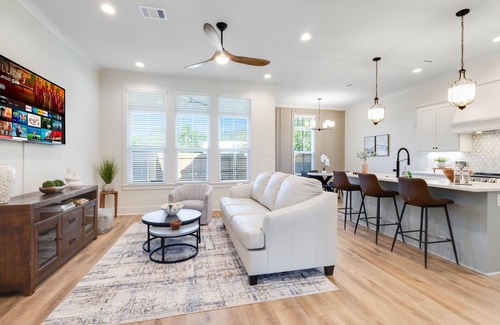 Youngsville House | Modern 3BR w/Fenced Yard ~ Near Sports Complexes