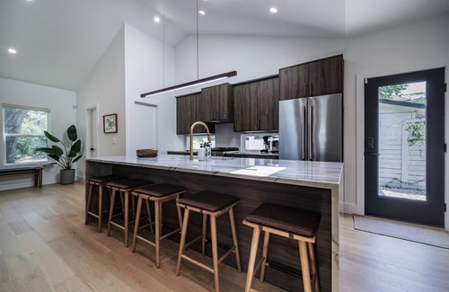 Barton Heights House | Modern 4BR in Zilker near South Lamar, Walkable, Private, Family Friendly