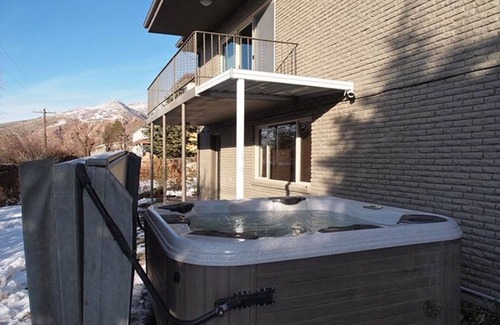 Mount Olympus House | Modern 5Br/4ba Salt Lake City House w/easy access to Wasatch Mountains/ity.