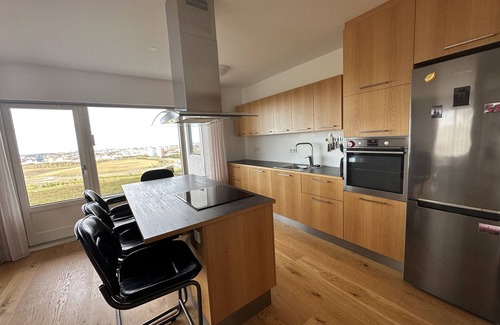 Kopavogur Apartment | Modern and Spacious 2 bedroom apartment in Kópavogur, great view !