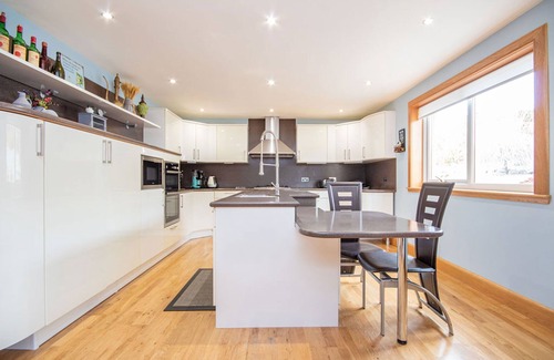 Brora House | Modern and Spacious Property in the Highlands of Scotland