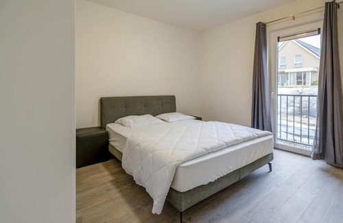 Buellingen Apartment | Modern and spacious vacation apartment near the Bütgenbach reservoir.