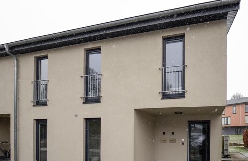 Buellingen Apartment | Modern and spacious vacation apartment near the Bütgenbach reservoir.