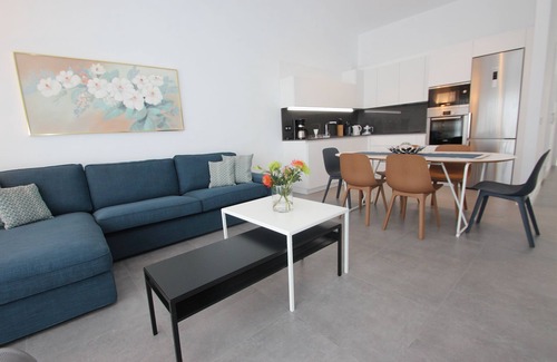 San Eugenio Apartment | Modern apartment, central location, 350 m to the beach, community pool