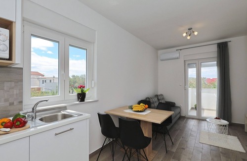 Seline Apartment | Modern apartment for 4 people with pool use