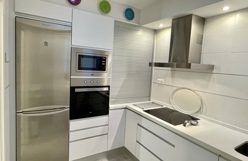 Ciudad Jardin Apartment | Modern Apartment in Central Córdoba Near Historic Attractions