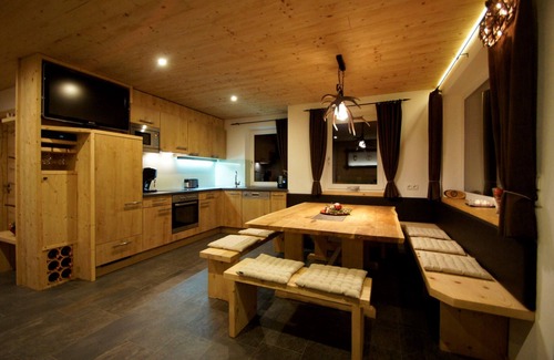 Pankrazberg Apartment | modern apartment in the mountains, cozy and familiar near Hochfügen