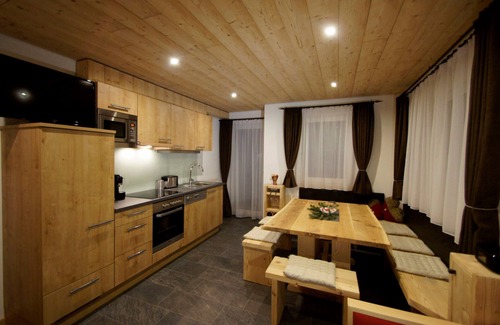 Pankrazberg Apartment | modern apartment in the mountains, cozy and familiar near Hochfügen