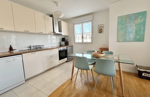 Serris Apartment | ★ Modern Apartment Near Disneyland Paris ★