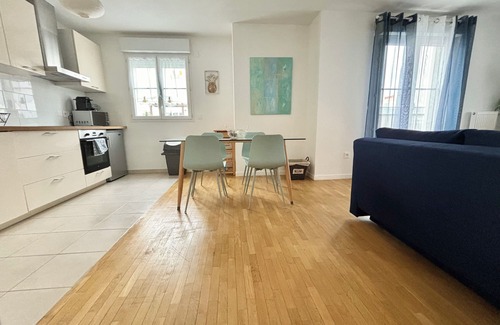 Serris Apartment | ★ Modern Apartment Near Disneyland Paris ★