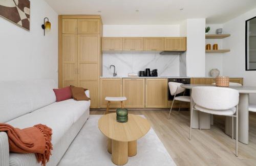 5th Arrondissement Apartment | Modern apartment next to Saint Germain 4PAX