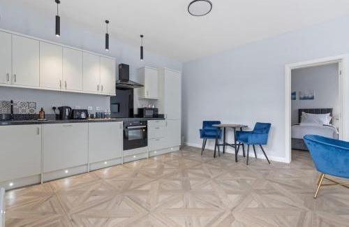 Mapperley Apartment | Modern Apartment Off-Road Parking-Twin Room Suite 3