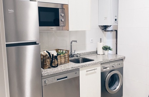 Centro Apartment | Modern, bright and central apartment. One minute from the Plaza Mayor.