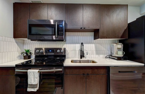 Lake Stevens Apartment | Modern Comfort Apt Near Historic Snohomish