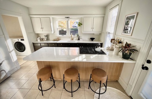 Grand Rapids Apartment | Modern Comfort in the Heart of Cherry Hill