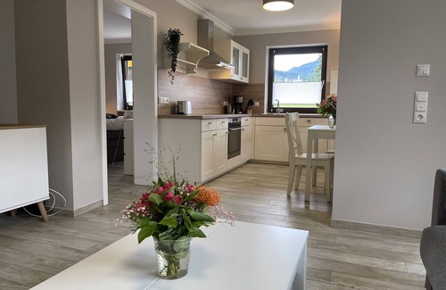 Schwangau Apartment | Modern & cozy vacation apartment with large terrace and view of the castle