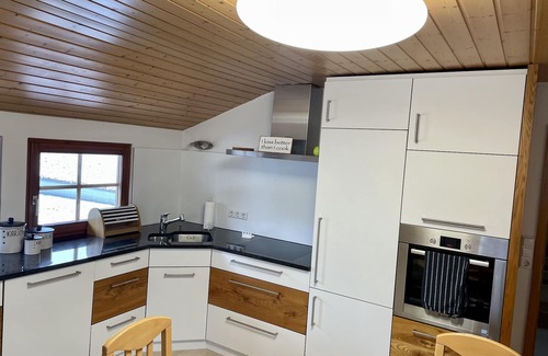 Wolpadingen Apartment | Modern top floor apartment with spacious outdoor area in a quiet location