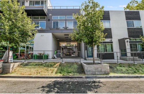 Swede Hill Condo | Modern East Austin Condo in Great Location