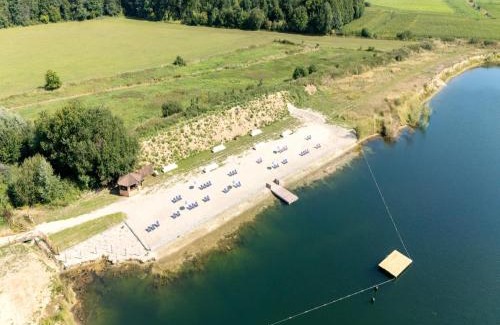 Maubray House | Modern Forest-Edge Bungalow