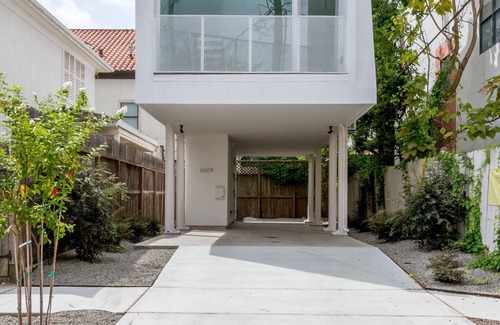 Hyde Park House | Modern House in River Oaks, Houston