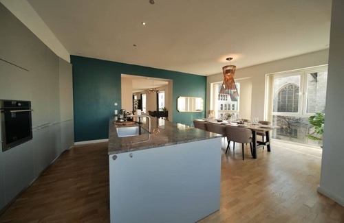 Mitte Apartment | Modern Koblenz Living Apartment