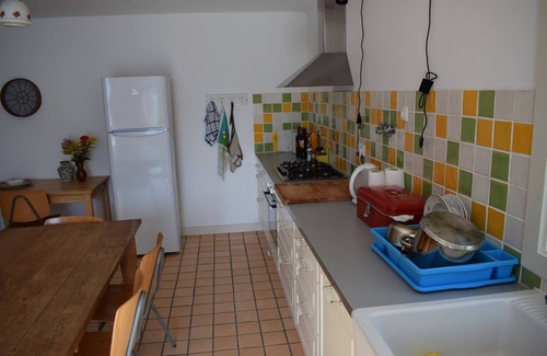 Vila Nova de Cerveira House | Modern, large family house with large garden near mountains and beach