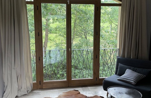 Strevi Apartment | MODERN LOFT IN THE MIDDLE OF THE VINEYARD WITH AMAZING SALT WATER POOL