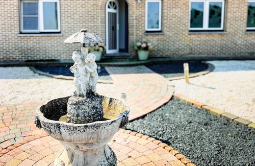 Rummen Apartment | Modern Loft with 2 bedrooms in Rummen