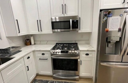 Wolf Creek House | Modern Mountain Escape | Cozy Retreat with Stunning Views