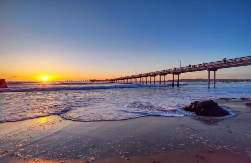 Ocean Beach Apartment | Modern Newly Renovated 2BR Apt in Heart of Ocean Beach